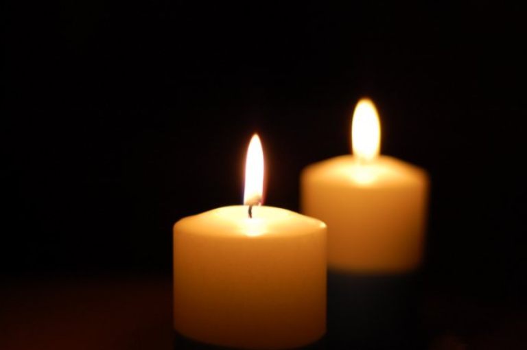 pamper candle